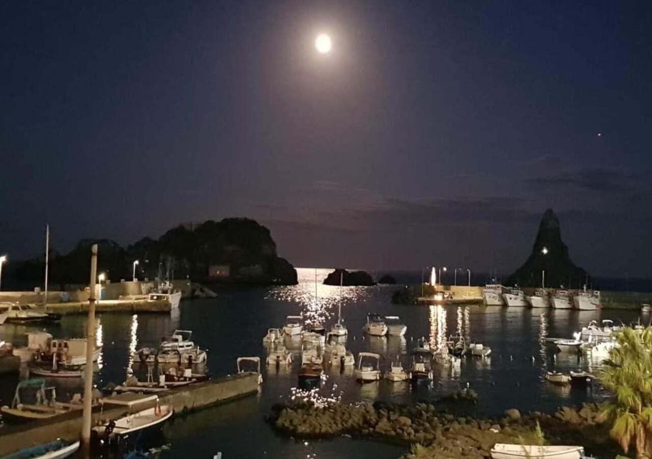 Corallo Holiday House Acitrezza Aci Trezza Bagian luar foto